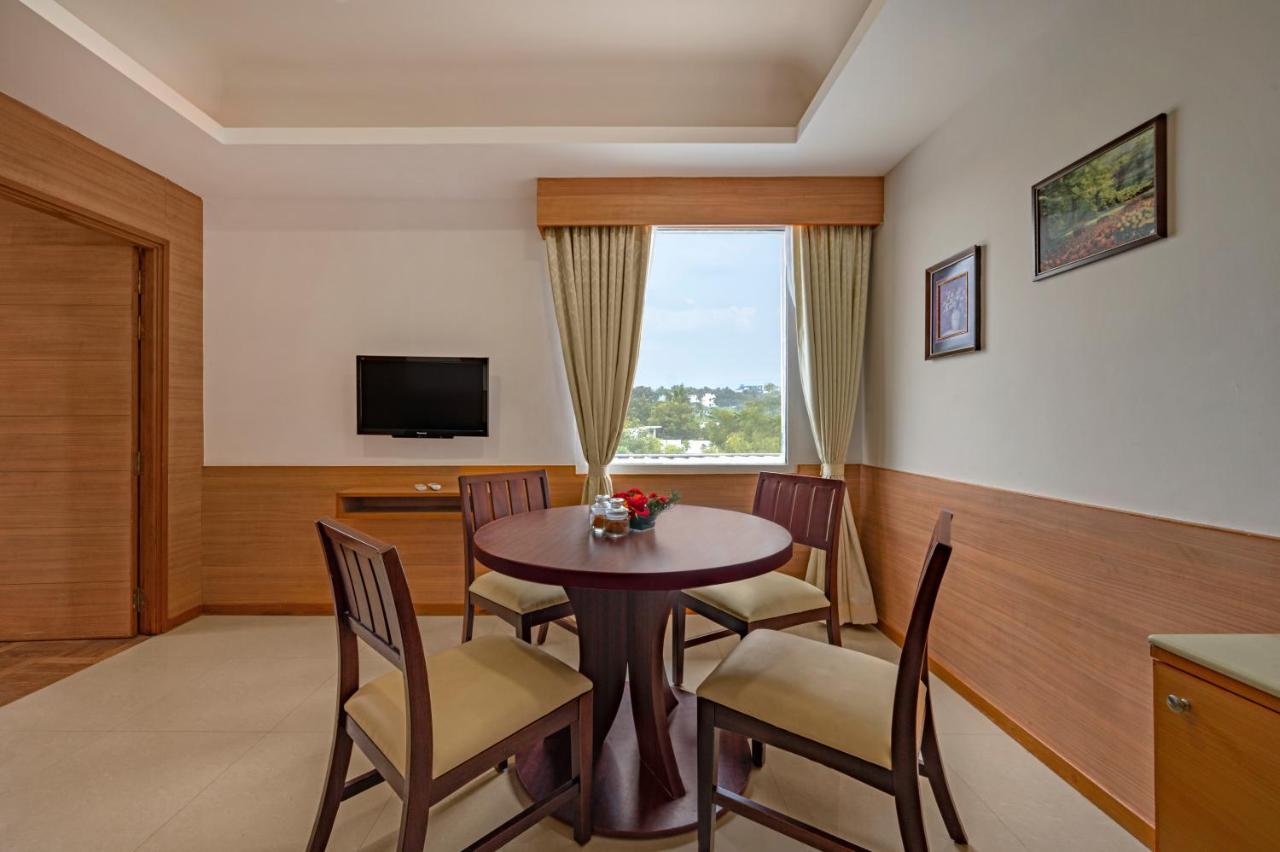 Sterling V Grand Madurai Hotel Exterior foto