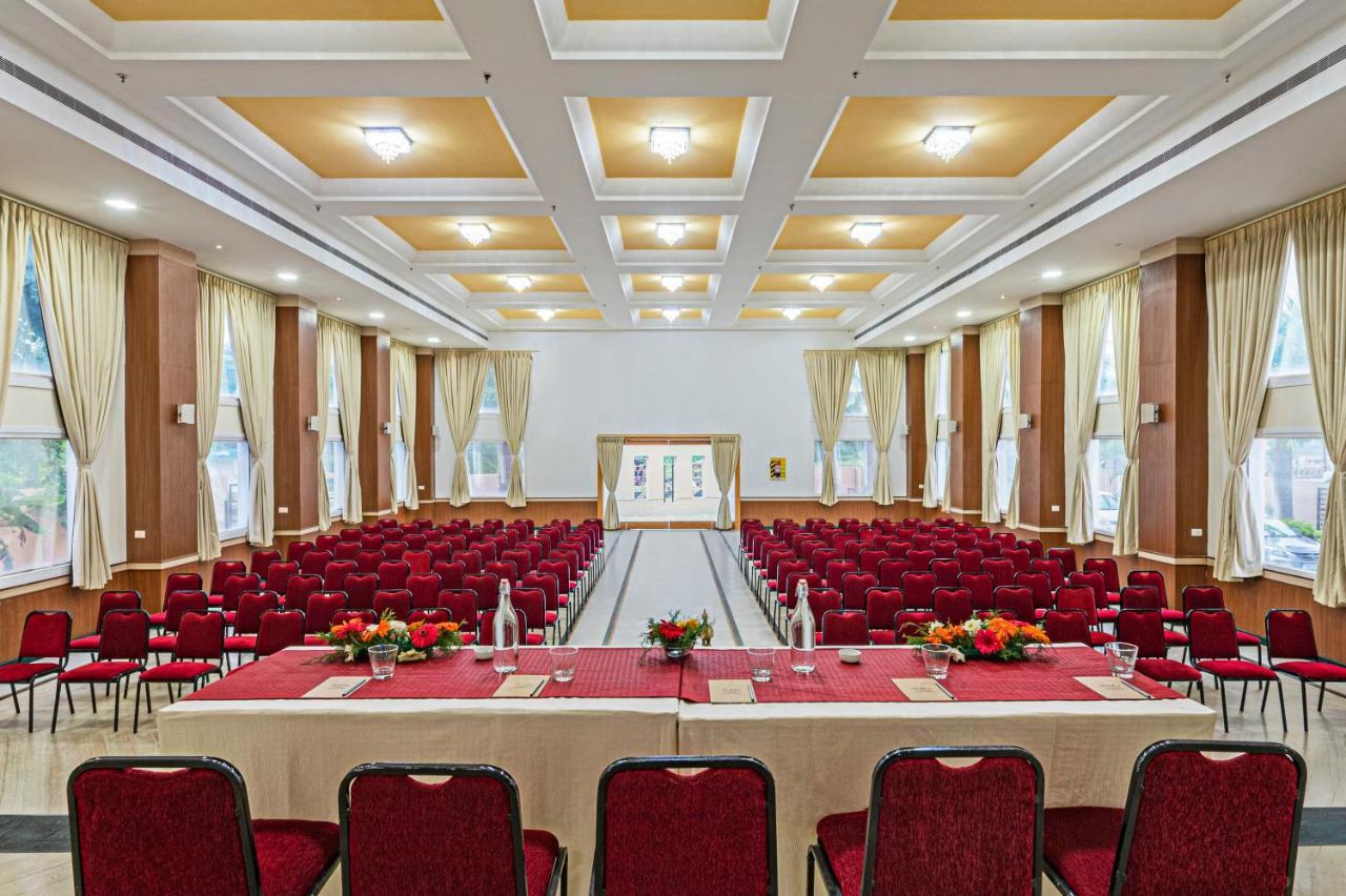 Sterling V Grand Madurai Hotel Exterior foto